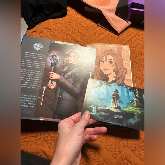 Fairyloot Silver in the Bone - Picture 6 of 7